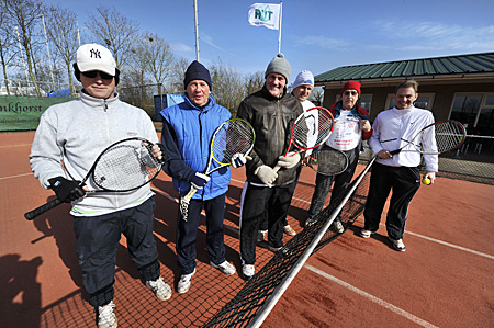 130323aa Wintercomppetitie handschoenen en mutsen 400