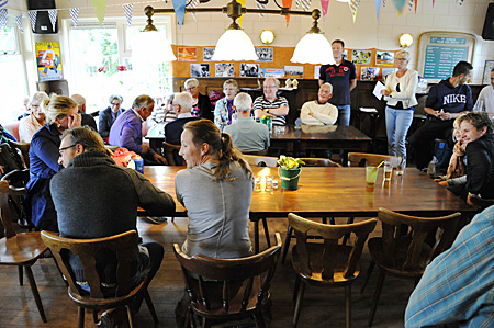 130914 TVA barbecue prijsuitreiking 400