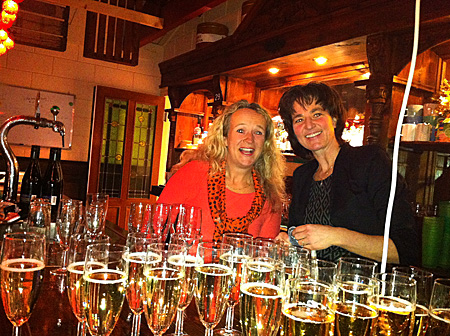 150110 Nieuwjaarsreceptie 10 champagneglazen 400