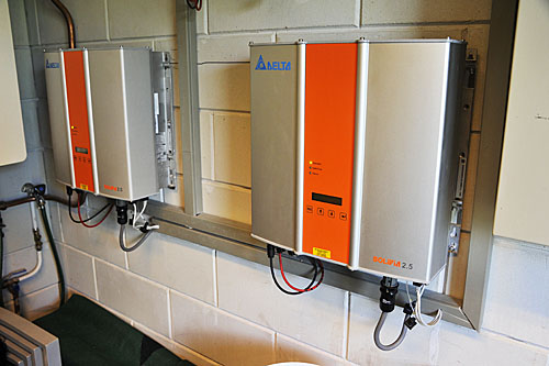 150804 Omvormers zonnepanelen 400