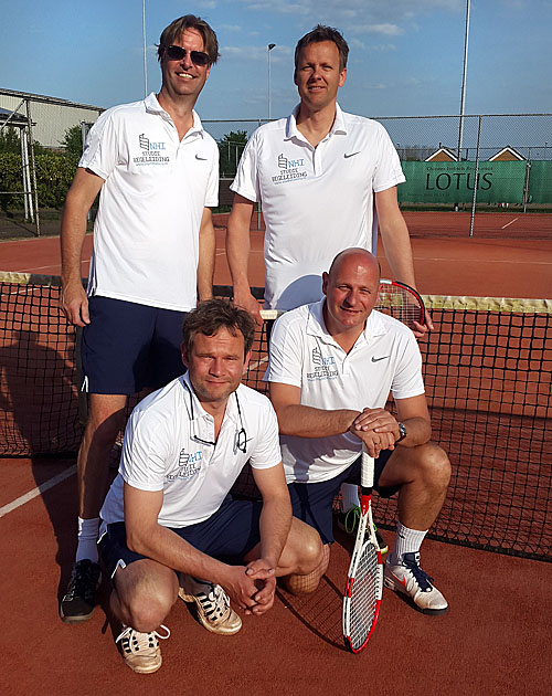 160511 Kledingsponsor heren woensdag 500