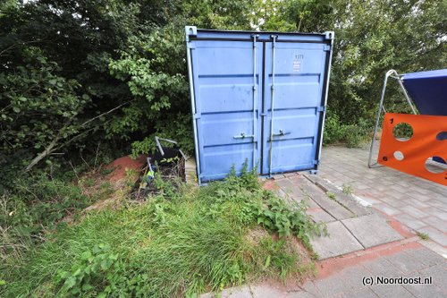 16090361 onkruid container