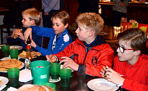 171216 Pannenkoekentoernooi2017 GerbenHannema MaartenvanSteijn EmilOosterdijken Rein WillemvanSteijn 500