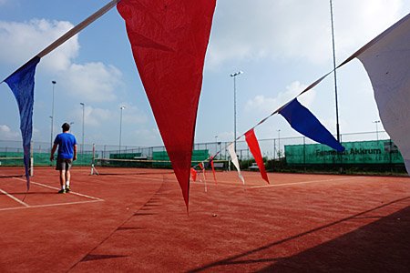 180602 Waterschade banen vlaggetjes afzetting 500