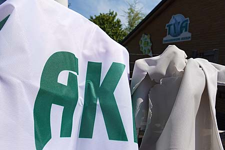 20050851 NIeuwe vlag kleurverschil