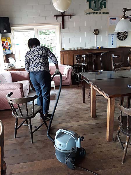 200926 TVA klussendag stofzuigen