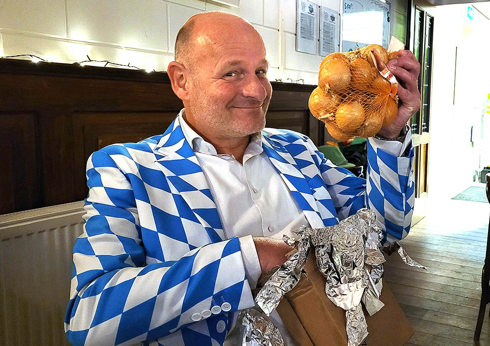 221114 TVA Oktoberfest2022 winnaarErickKroeze