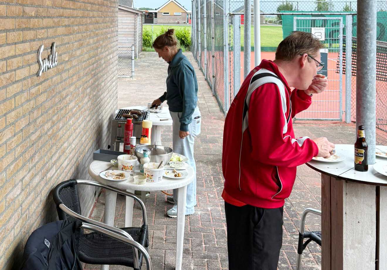 250706 TVA Junior seniortoernooi 2025 barbecue