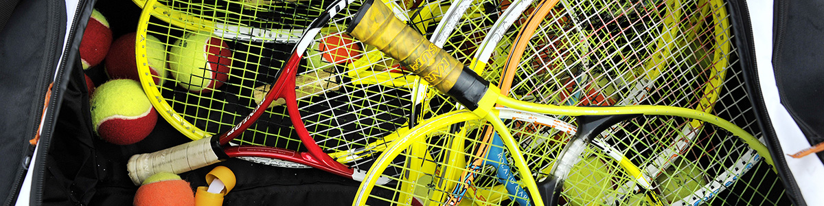 16040251_Rackets_in_tas_1200x300.jpg